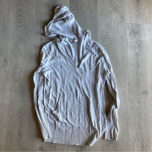 Athleta lightweight hoodie - Picture 2 of 6